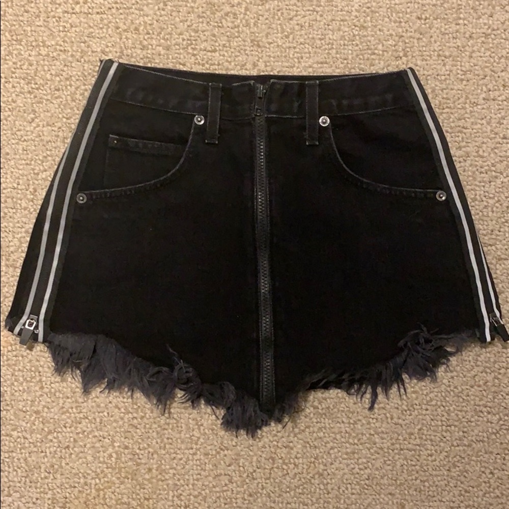 LF fun zip skirt